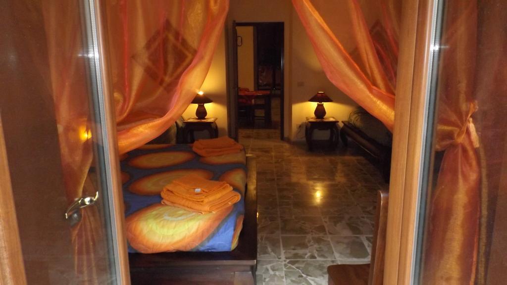 Bed And Breakfast Baobab Piazza Armerina Exterior foto